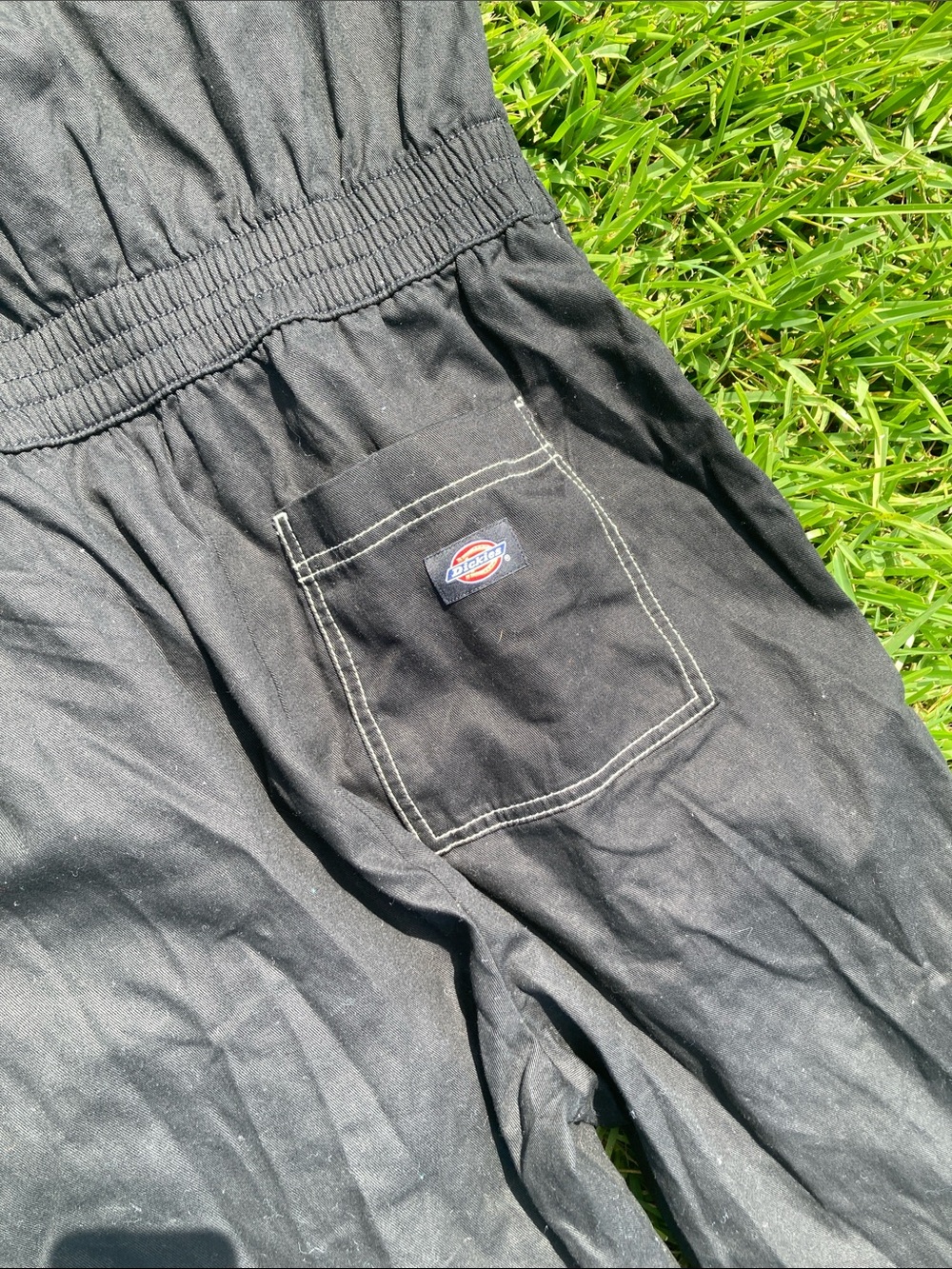 Dickies Black Short-Sleeve Work Jumpsuit with Contrast Stitching - Picture 7 of 11